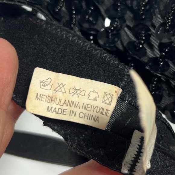 iHeartRaves Black Sequin Bra Size 34B - Picture 6 of 8